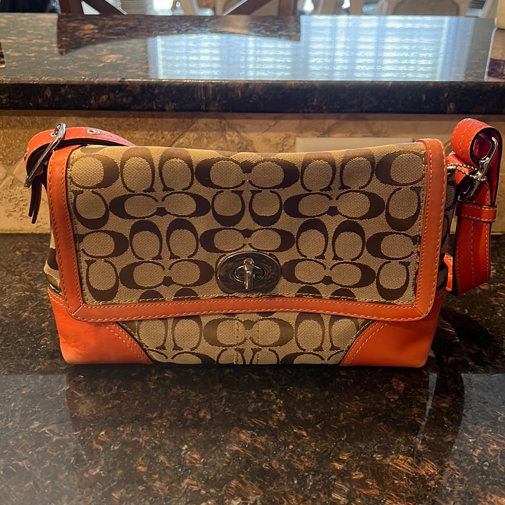 Coach coral handbag